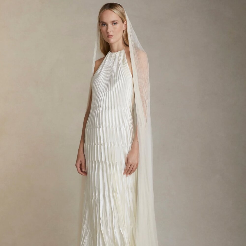 Pleated Handkerchief Veil - Floor
